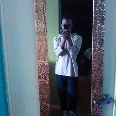 charles95270's profile picture. My name is Charles a Sosa and I like to watch the flash and DC leagues of tomorrow and Supergirl on cw and I like to  go on Facebook Instagram and Twitter