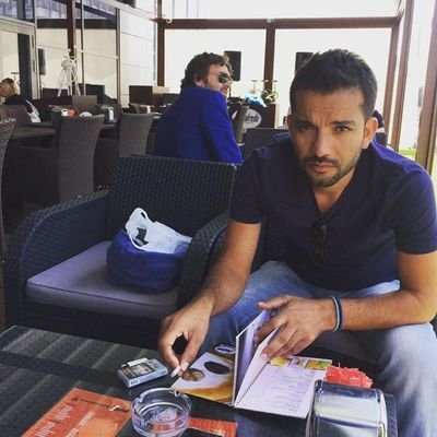 OzraTekstil's profile picture. Asla istedikleri kişi olma