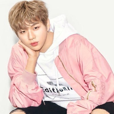 kandasuzu1210's profile picture. KPOP好きのただのキチガイヨジャ♀いろんな人と仲良くなりたいどす。誰でも気軽にフォローしてくださいな👻