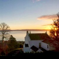 Munro's (@munrosbute) 's Twitter Profile