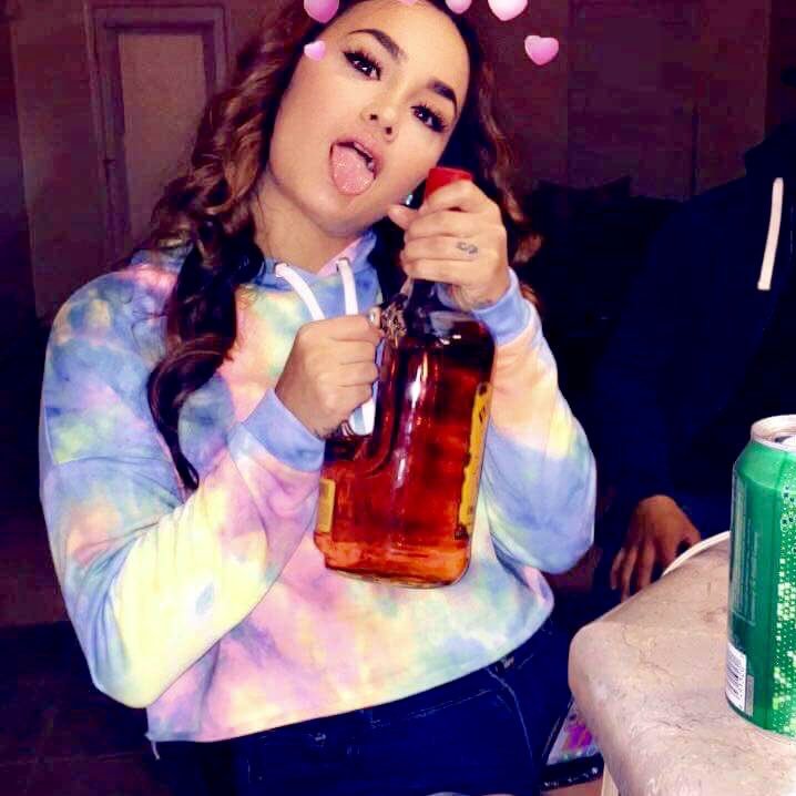 OverlyGorgeous's profile picture. Asian persuasion...