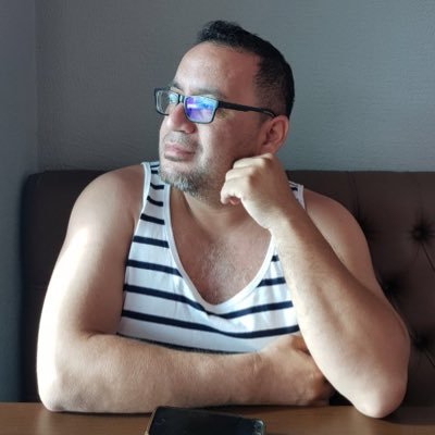 ccardozo77's profile picture. Más allá del valor, la intención!