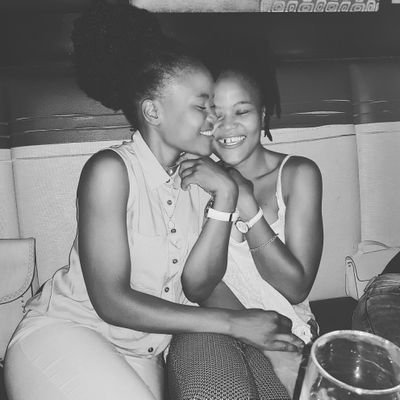 makamu_celiwe's profile picture. 1 of 2 👭 ❤ Mother of 1 ❤