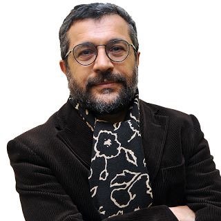 Gazeteci - Yazar Soner Yalçın'ın resmi Twitter hesabıdır.