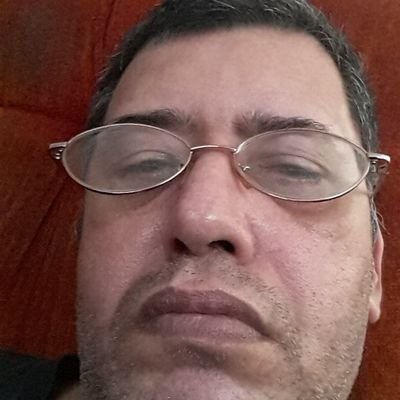 javega375's profile picture. soy servicial romántico me gusta  leer y cantar musica los deportes  y juegos de video
