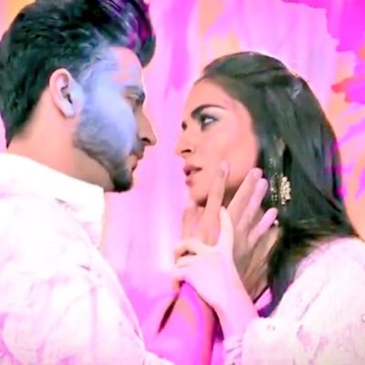 the kundali bhagya stared at 12th July Monday to Friday at 9h30pm on zee tv follow this account for edits news insta acc: kundalibhagya1 { same username 👆🏻