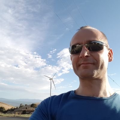 jason_vespa's profile picture. Ugly bag of mostly water from Melbourne, Australia. Home barista hobbyist with interest in Tesla, SpaceX and other stuff.