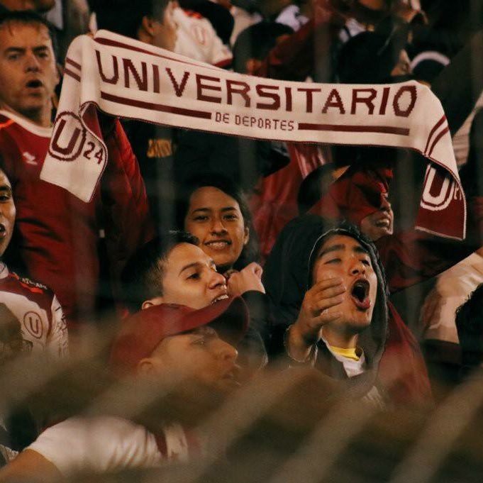 Amándote como nunca imaginé, Universitario de Deportes.