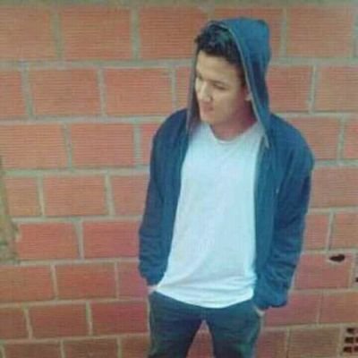 Con la Frente en Alto 🎵🖋
Que con Dios Todo Lo Puedo 👌