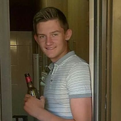 Louie14752042's profile picture. 