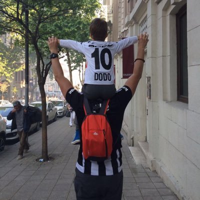 teachero1903's profile picture. Şeref'inle oyna, Hakkı'nla kazan!