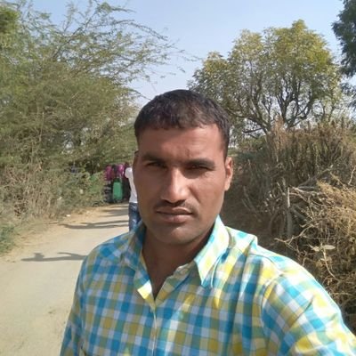 sByrlkqxmhs9WkX's profile picture. राइट