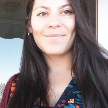 Periodista freelance y escritora. Imparto talleres de escritura en Maitena Caimán. Co-fundadora de @indigoeditorial. Amante del sojourn.