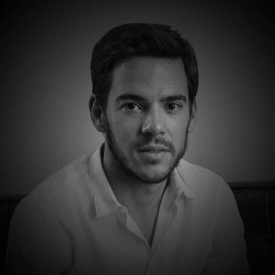 Co-founder @adveris / Jury @awwwards / Co-founder of @oubruncher, @newtable_paris / Author / #digital #advertising / @ESSEC