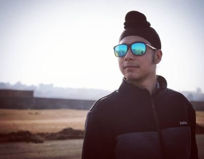 jd_Jasdeepsingh's profile picture. Time is the powerful weapon of life 😎