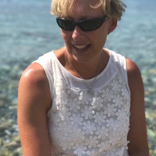 Keen runner, yogini & day skipper. Regular gigger & festival go-er. Love classical english literature and...goats! All views my own.