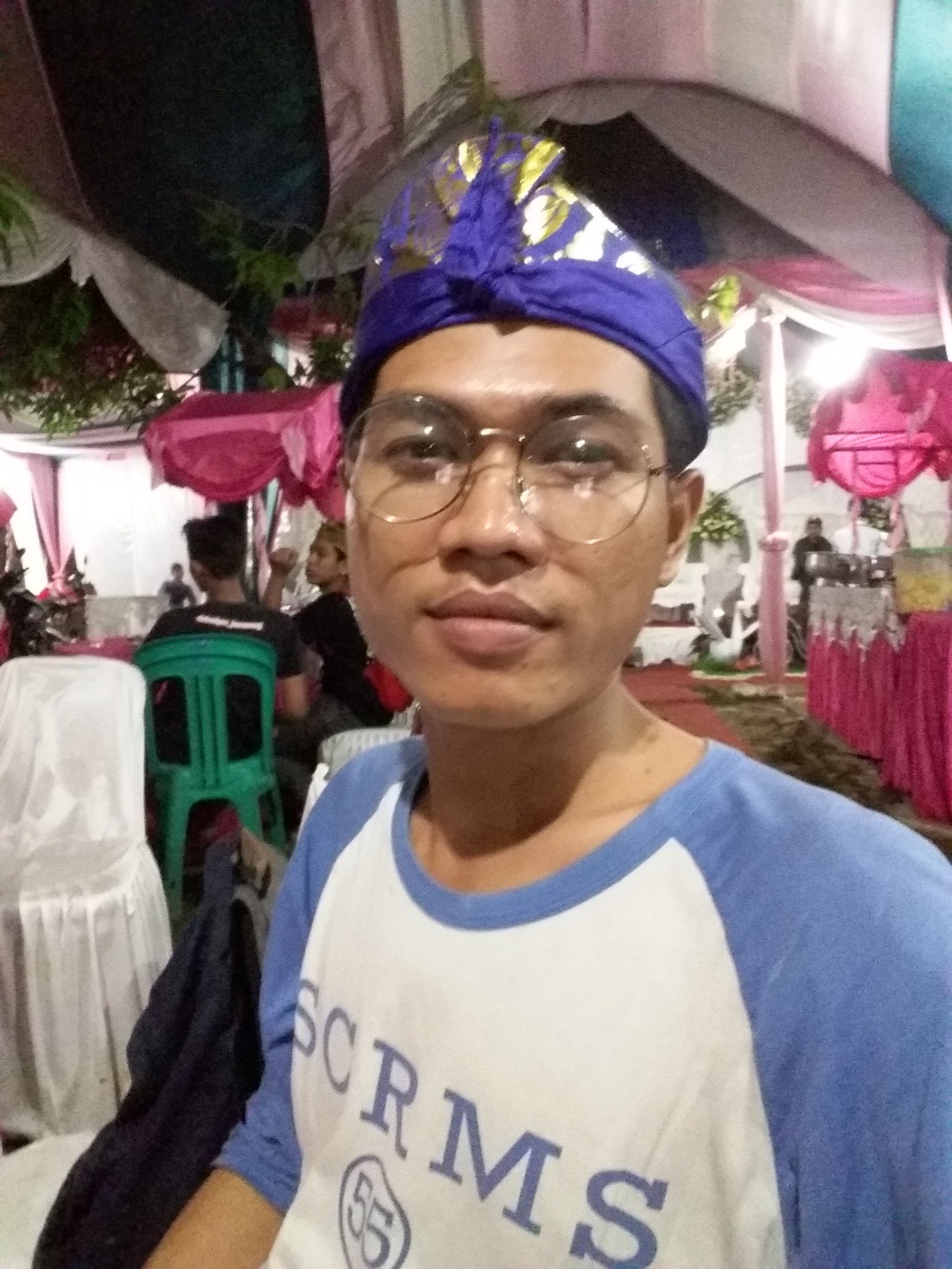 zierockstar13's profile picture. “My Music My Life” Still Rock