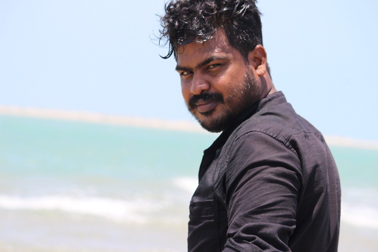 Right Now Working as a Manager Advertising and events.,
மேலும் சினிமா காதலன்...