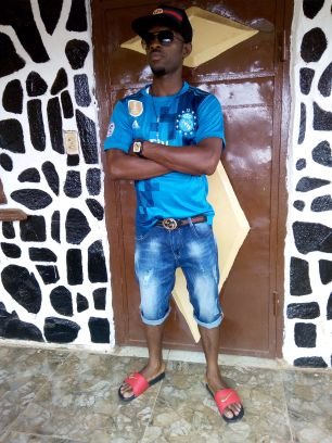 My Name is Carvajal Polo, I'm a Liberia. I am a member of the Real Madrid CF. fan club in Liberia West Africa.