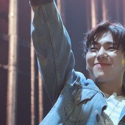 exizico's profile picture. 