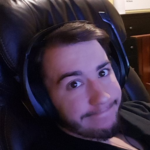 dragondese's profile picture. accomplished degenerate | captain in @Totus