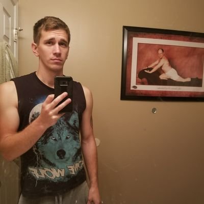 MzillaS's profile picture. 🙋‍♂️