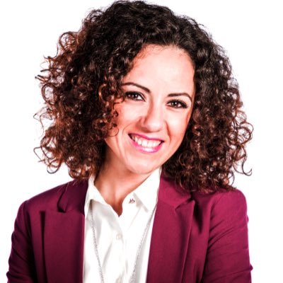 PsicoGandia's profile picture. Patricia Almiñana. Psicóloga General Sanitaria. Terapia Cognitivo-Conductual dirigido a adolescentes y adultos; Terapia de Pareja; Técnicas de Estudio.