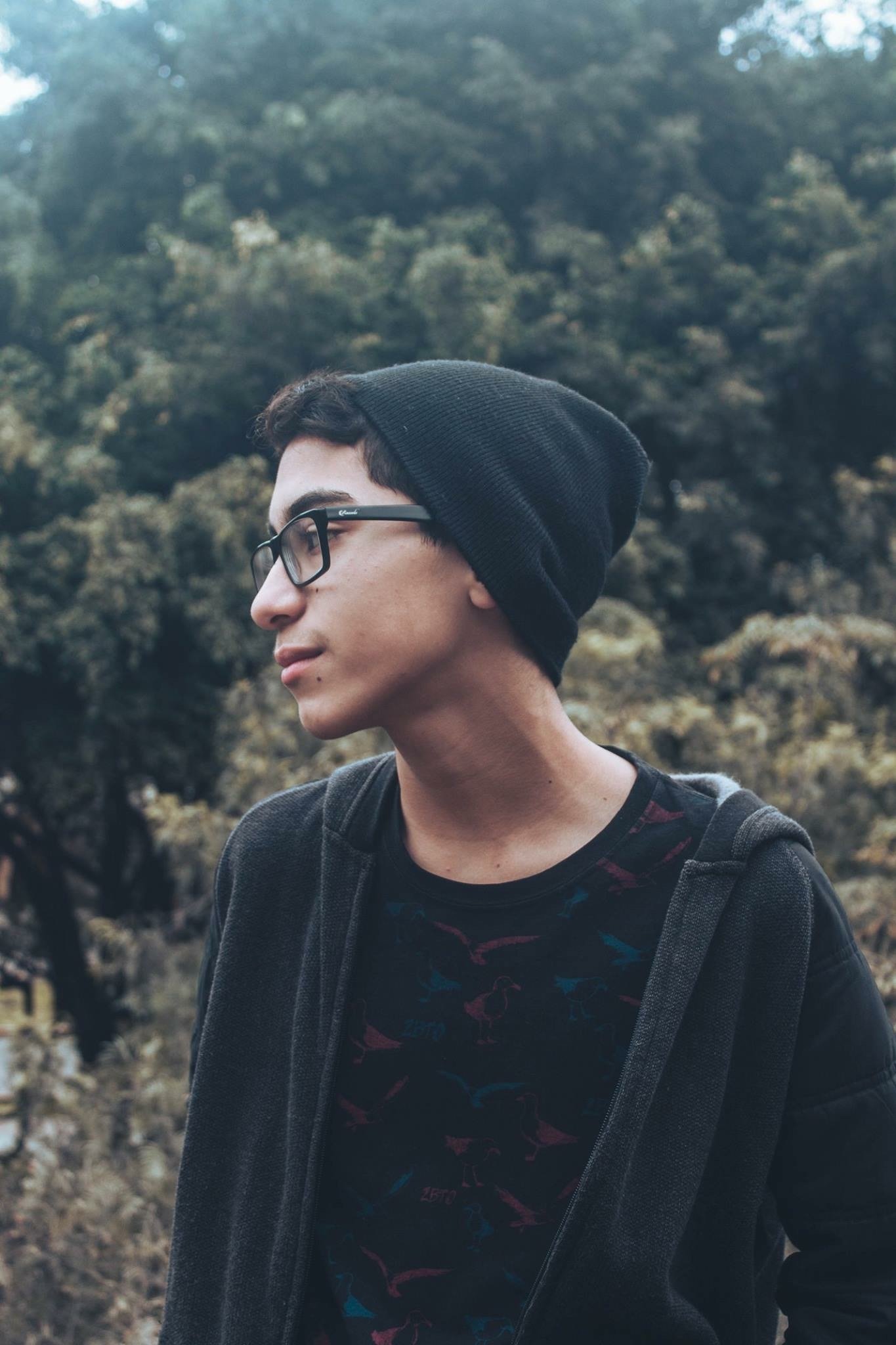 ReyesMatias373's profile picture. hola