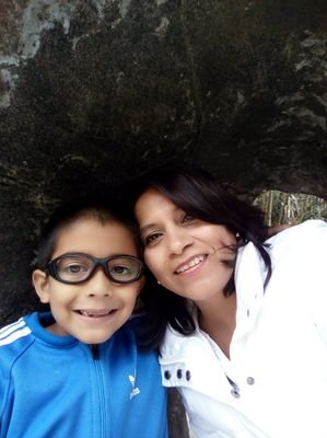 CaroVaz17931195's profile picture. 