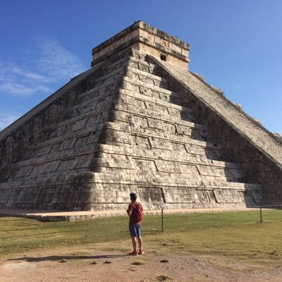 sebaslm921's profile picture. Law of attraction practitioner📈