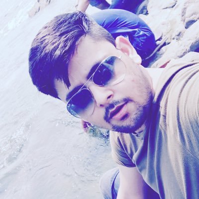 2011_raghu's profile picture. 