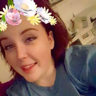 ChloeJane7991's profile picture. Singleton ;) 21 years on this shitty planet and I'm still surviving! thats gotta be something right?.....