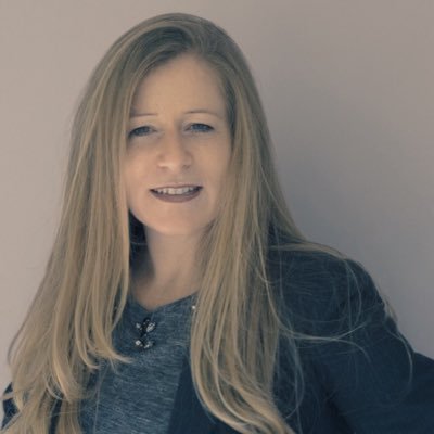 c_blaeuestein's profile picture. Leiterin Investment Development@PostFinance AG | Programmleiterin Push Anlegen | #hwzdigitalfinance | Digital Leadership