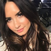 lais (@httpsstronger) 's Twitter Profile
