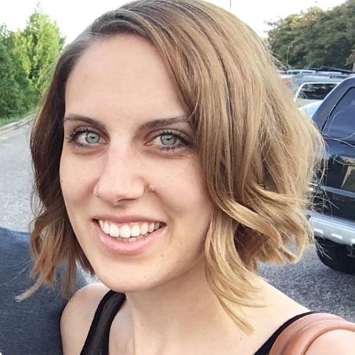 Blogger and CEO of the Family Enterprise | native language: gifs