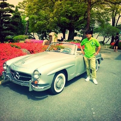 이벤트 기획쪽 일을 하고 있습니다.