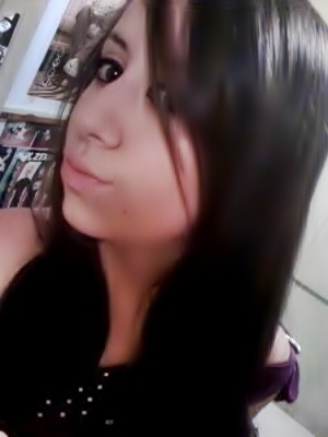 Alguem SABE Quer oqe qe beem
e luta smpre Por Aquilo qe Acha valer apena Lutar ..