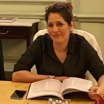 LoreAlvarez1's profile picture. Economista Ambiental.Presidenta ONG,  Ig Amoranimalong. Luchamos por la regularización, que todo animal que entro legalmente al pais, podemos tener su tenencia.