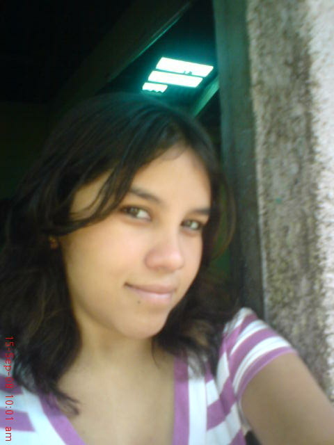 soy una chica tranquila super cool moridora con mis amigas   loquera y divertida