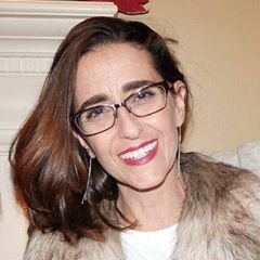 RuthWells1967's profile picture. She/her.  Black belt in cutting through health care carriers. 

Only connect.