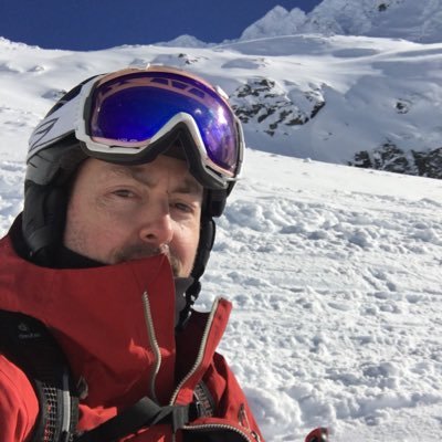 To live, grow, fly and ski. Leader, Dad, Husband, Canadian.