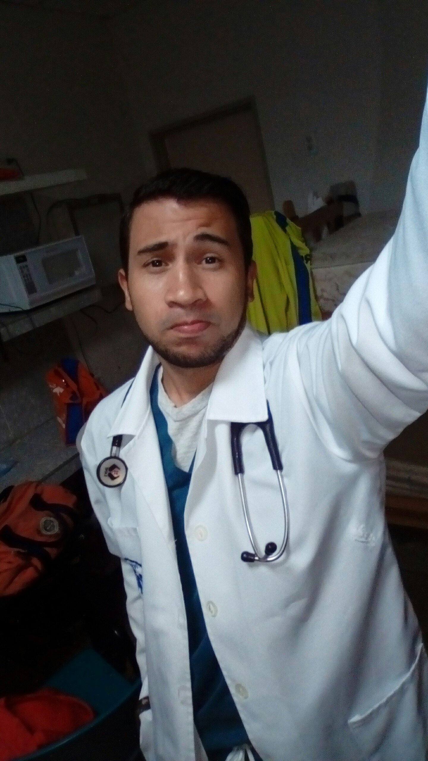 Jhos_aguero27's profile picture. Medico 100% venezolano.. Sincero, claro e intolerante a la gente falsa!!
Eapecialista en Medicina Interna