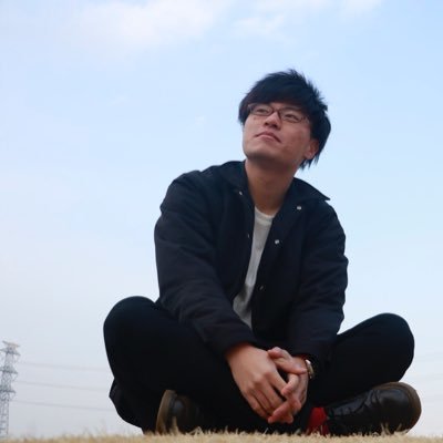 新米若手演劇プロデューサー。小劇場専門の「なんでもお悩み相談所」。名前のない演劇祭&名前のない役者達をプロデュース。ご連絡は気軽にDMまで!!名前はない劇団@no_name_theatre