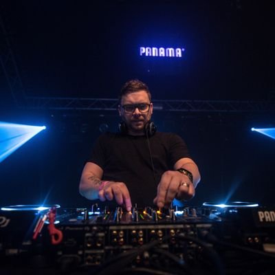 prog house and trance dj , producer signed to bonzai progressive ,Pure Trance, Joof ,Lost Language, more .Bookings Jamie.baggotts@leadingmusicmanagement.co.uk