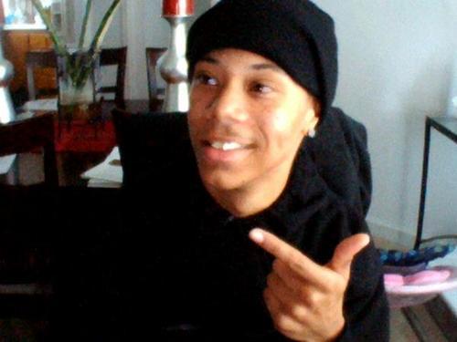 wassup my name Dev I basketball thats what I do and thats what I love to do trying to get my self out there so to the people that do follow me thanks