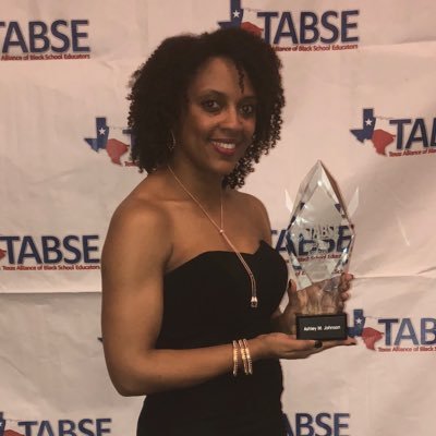 Dedicated Principal 🧡💙🐾, Mom 👧🏽👦🏽, UH Alum, TABSE 2018 Assistant Principal of the Year, former HAABSE Corresponding Secretary, and  education advocate.