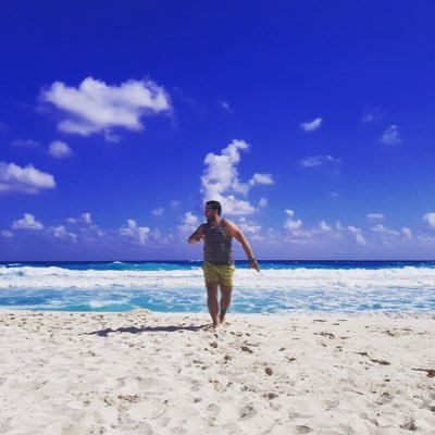 rodriviveros9's profile picture. ®️