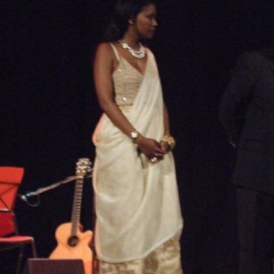 RosMugunga's profile picture. Don’t cry over the past, it’s gone. don’t stress about the future, it hasn’t arrived.