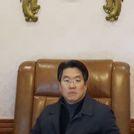jacobs_yim's profile picture. 현,  팝콘뉴스 편집국장
■ 연세대,  경복고
■ 전자신문인터넷 국장, 디지털타임스 부장