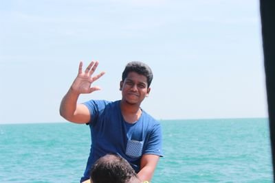 Frankli17559144's profile picture. Political